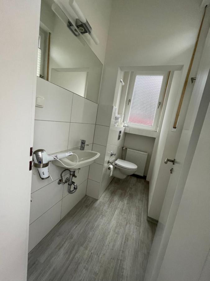Moderne Und Gemuetliches Appartement Im Eg Mit Eigenem Zugang In Guter Wohnlage Muelheim an der Ruhr Exterior photo